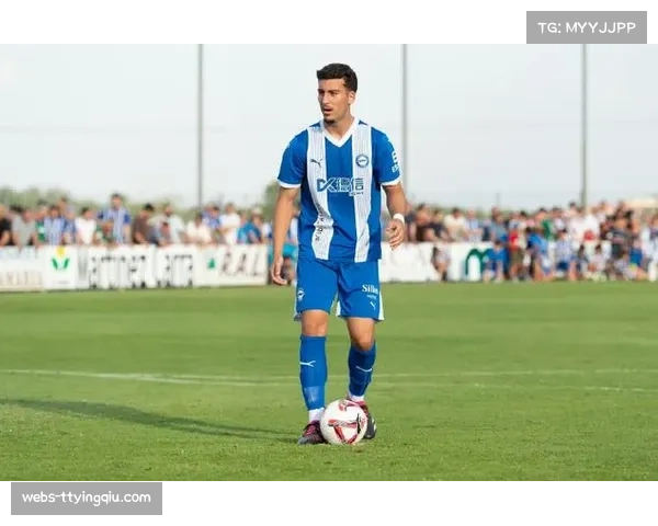 帕拉达策应进攻有功 阿拉维斯中场创造力尚可